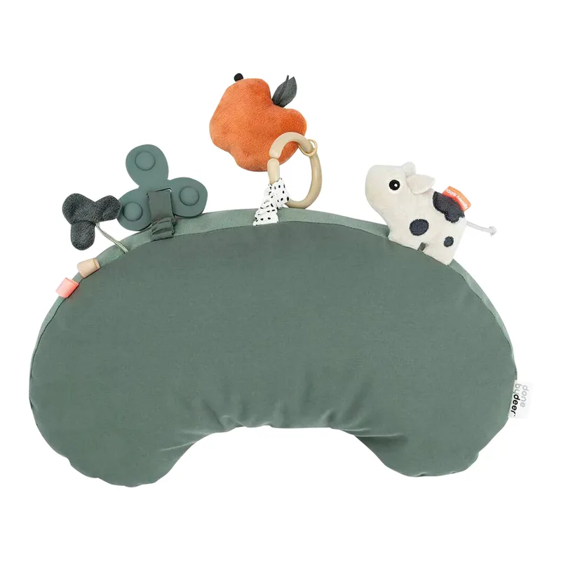 Speelkussen Tummy Time Tiny Farm van Done by Deer in Groen, 37 × 26,5 × 10,5 mm – productfoto