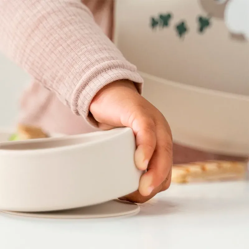 Service De Table Stick & Stay Tiny Farm de Done by Deer – photo produit 5 sur 5