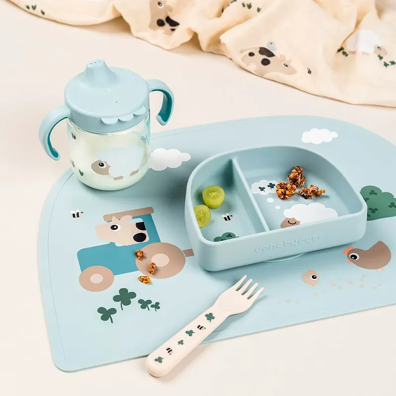 Stick & Stay Tiny Farm Kom Met Vak van Done by Deer – productfoto 3 van 4