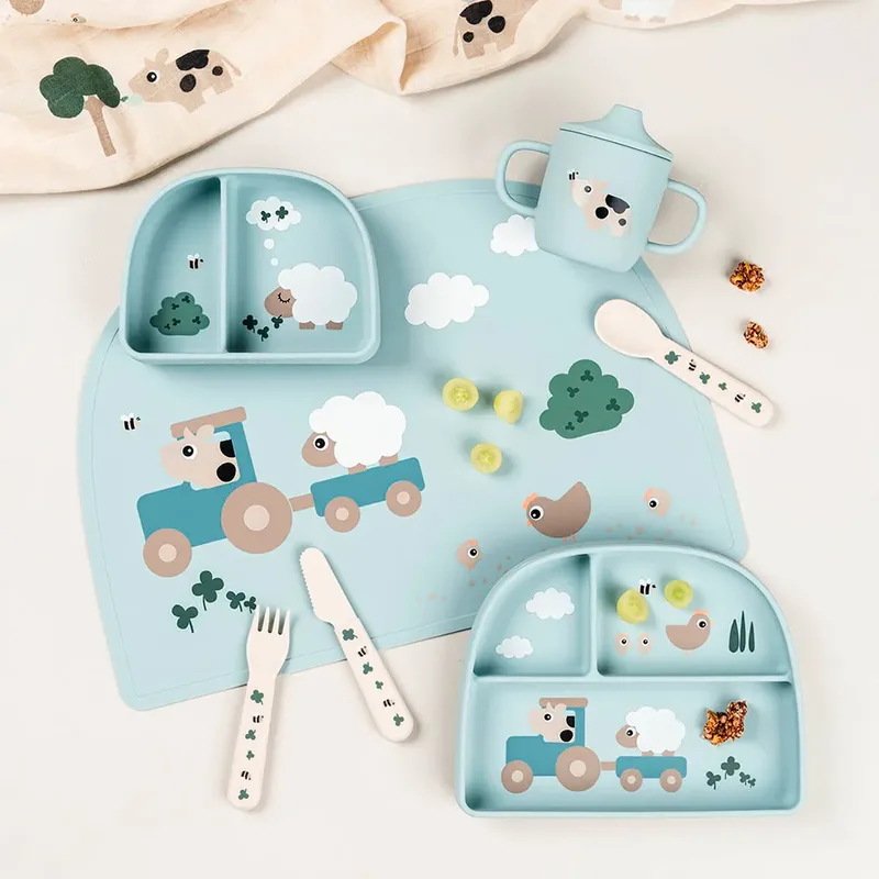 Stick & Stay Tiny Farm Kom Met Vak van Done by Deer – productfoto 4 van 4