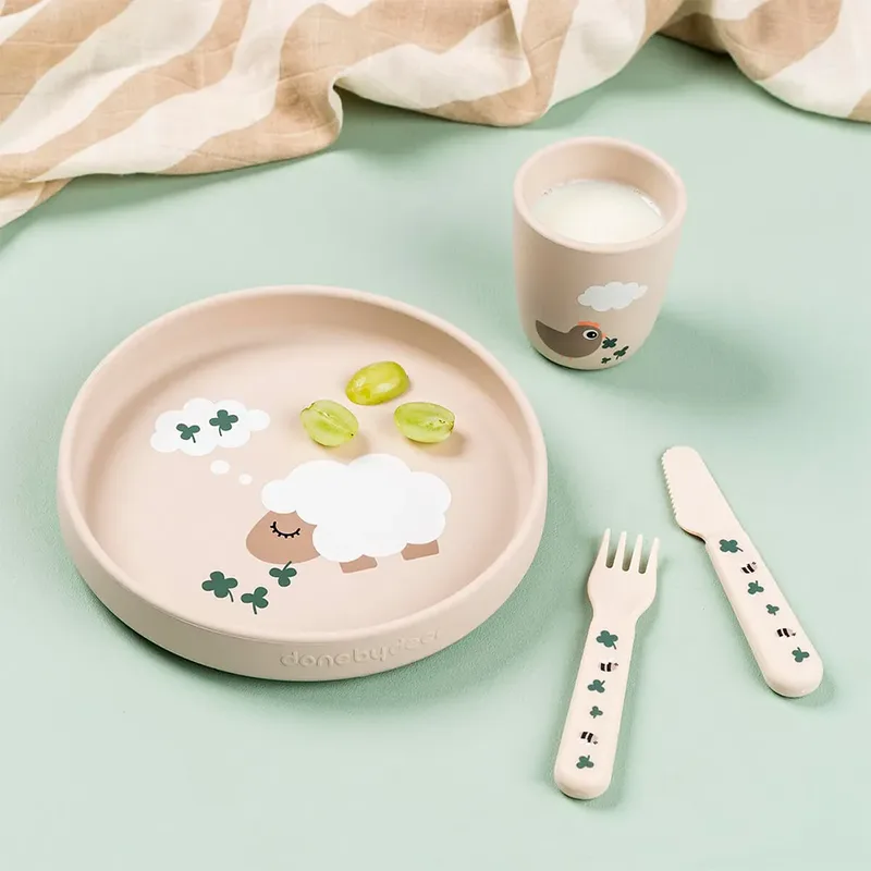 Stick & Stay Tiny Farm Silicone Bord van Done by Deer – productfoto 3 van 4
