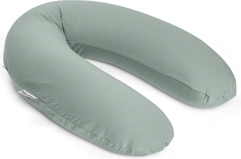 Buddy Stillkissen, Schwangerschaftskissen, Seitenschläferkissen mit superfeinen und extra leisen Mikroperlen, Bio-Baumwolle, 180cm von Doomoo in Tetra Jersey Green – Produktfoto