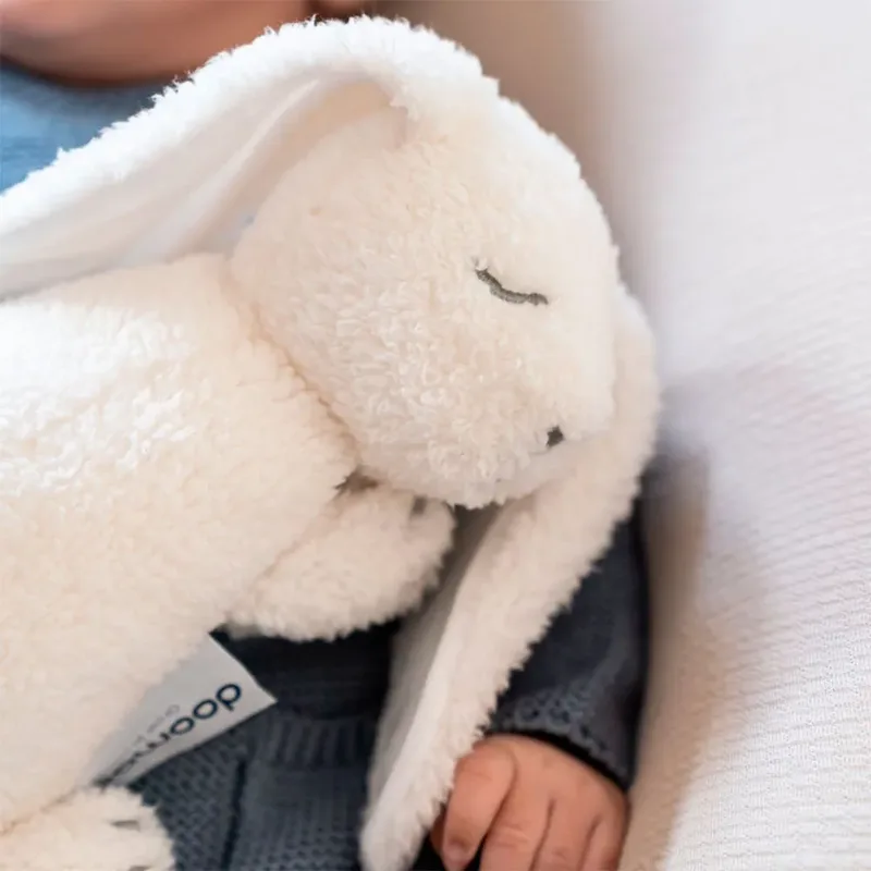 Bunny Nalle Med Filt från Doomoo – produktbild 3 av 4
