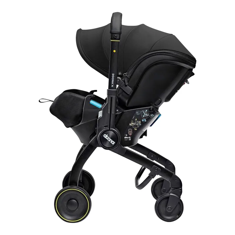 X Autostoeltje - Nitro Black by Doona in Black – product photo 2 of 3