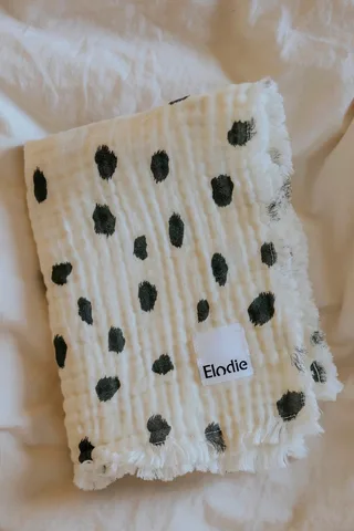 Hydrofiel Baby Deken - Baby dekentje - Baby deken - Wiegdeken - Dekentje 75x100 cm - Dalmatian Dots Grande von Elodie Details in Dalmation Dots Grande – Produktfoto 3 von 3