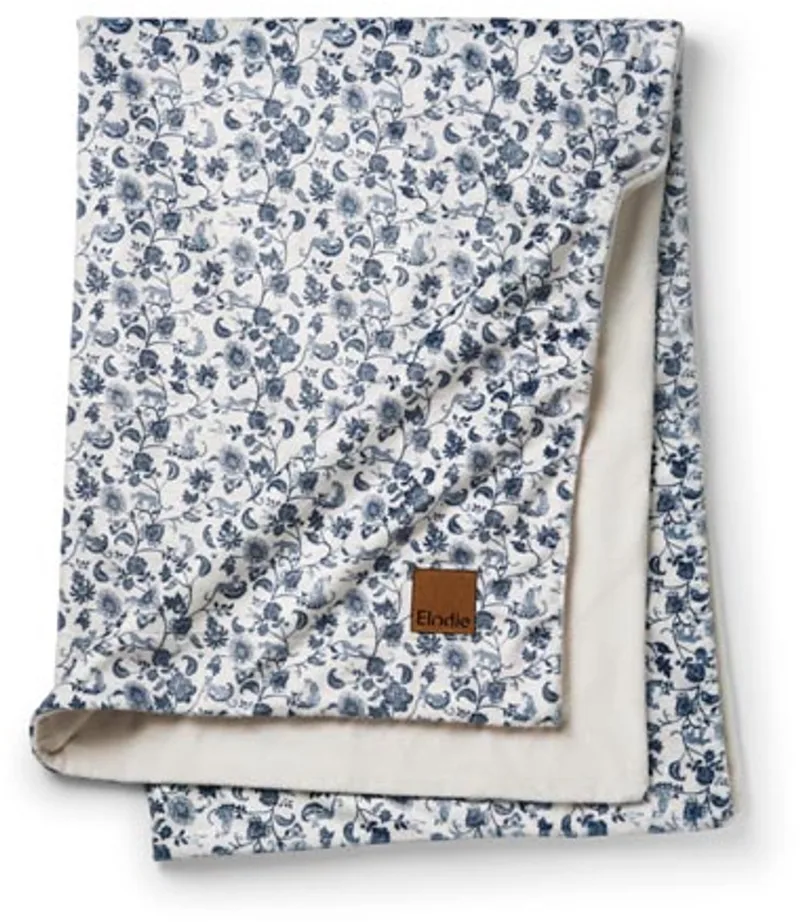 Pearl Velvet baby deken - Wiegdeken - Dekentje baby - Babydeken - Dekentje - 100 cm x 75 cm von Elodie Details in Garden leo Toile – Produktfoto