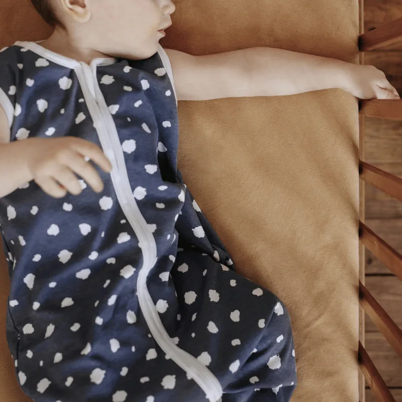 Ganzjahres-Sleepoverall 1.0 TOG de emma & noah en Bleu – photo produit