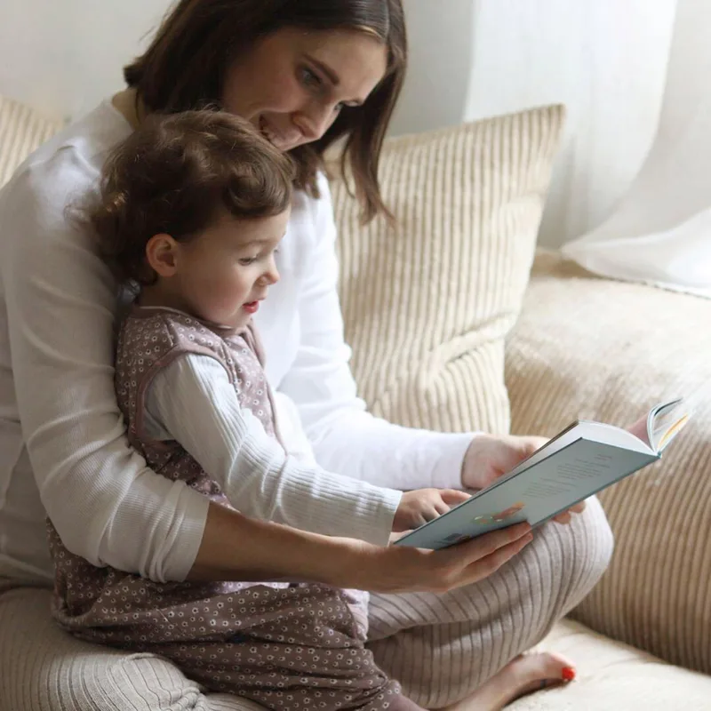 Ganzjahres-Sleepoverall 1.0 TOG van emma & noah in Rood – productfoto