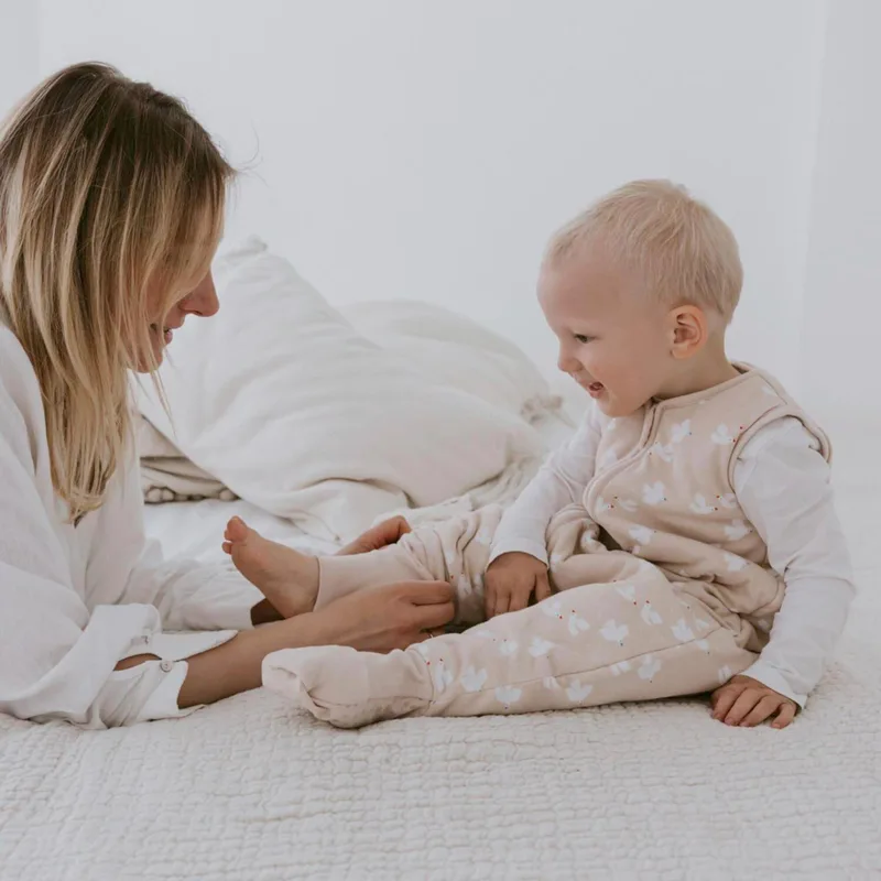 Ganzjahres-Sleepoverall 2.5 TOG van emma & noah in Meerkleurig – productfoto