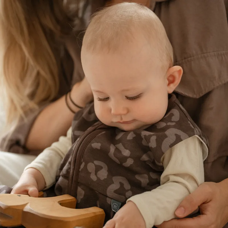 Ganzjahresschlafsack 1.0 TOG de emma & noah en Marron – photo produit