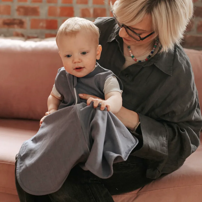 Sommerschlafsack Essential Leinen 0.5 TOG de emma & noah en Bleu – photo produit 3 sur 3