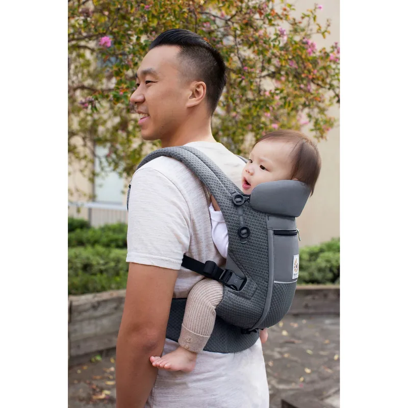 Adapt SoftFlex Mesh Draagzak - Graphite Grey von Ergobaby in Grau – Produktfoto 3 von 3