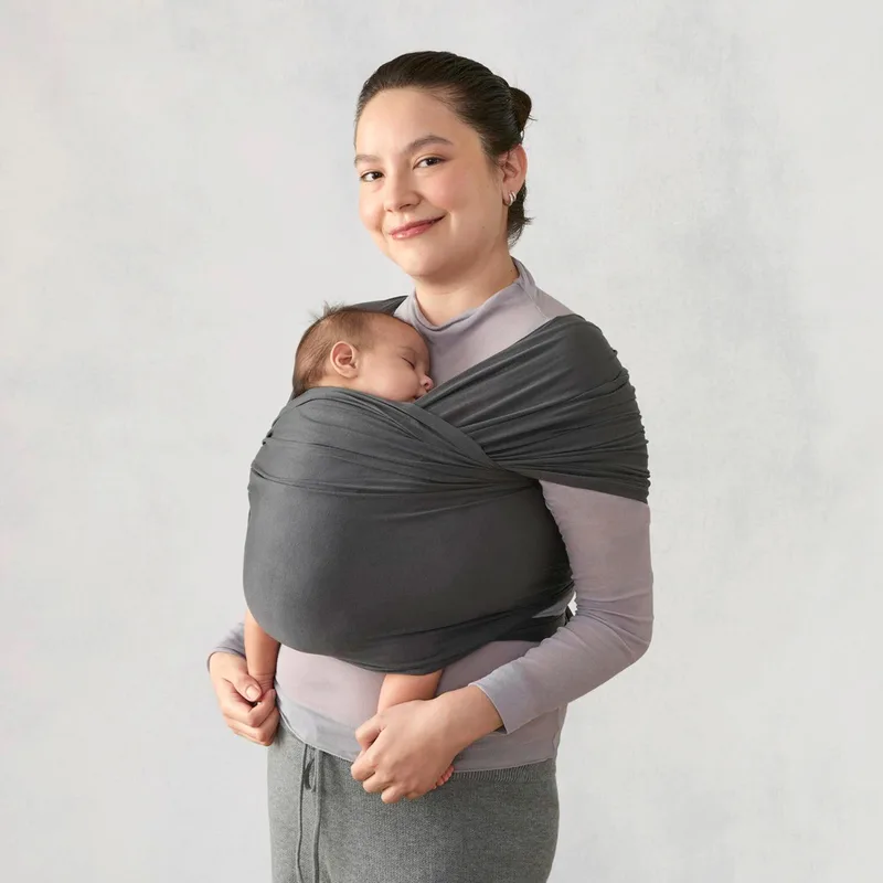 Aura Draagdoek Duurzaam Knit Soft Black von Ergobaby in Blau – Produktfoto 3 von 3