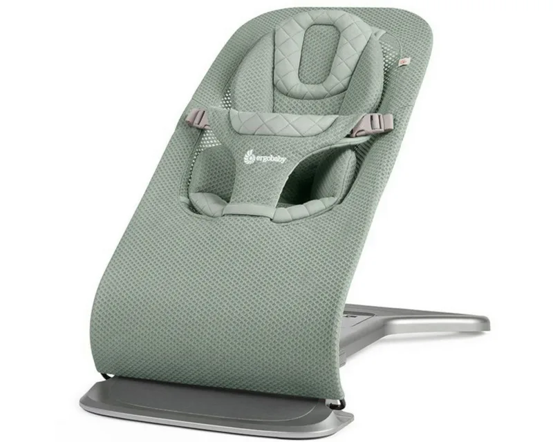 Babywippe Ergobaby Evolve Bouncer Babywippe für Neugeborene fra Ergobaby i Sage Green Mesh – produktbillede