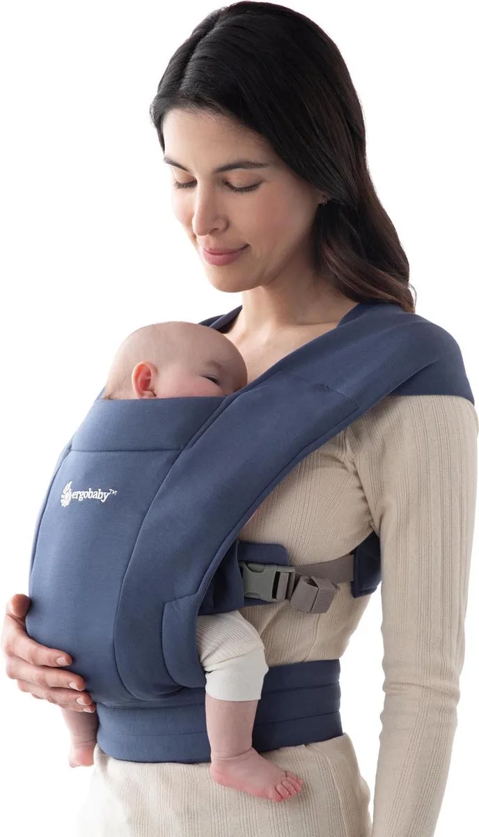 Embrace - Draagzak Baby - Soft Blue - ergonomisch vanaf geboorte by Ergobaby in Navy – product photo