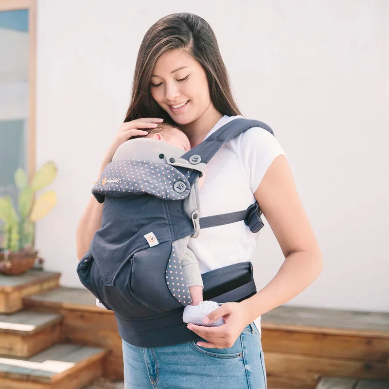 Original Neugeborenen-Einsatz Easy Snug Original für Babytrage von Ergobaby in Grau – Produktfoto 2 von 2