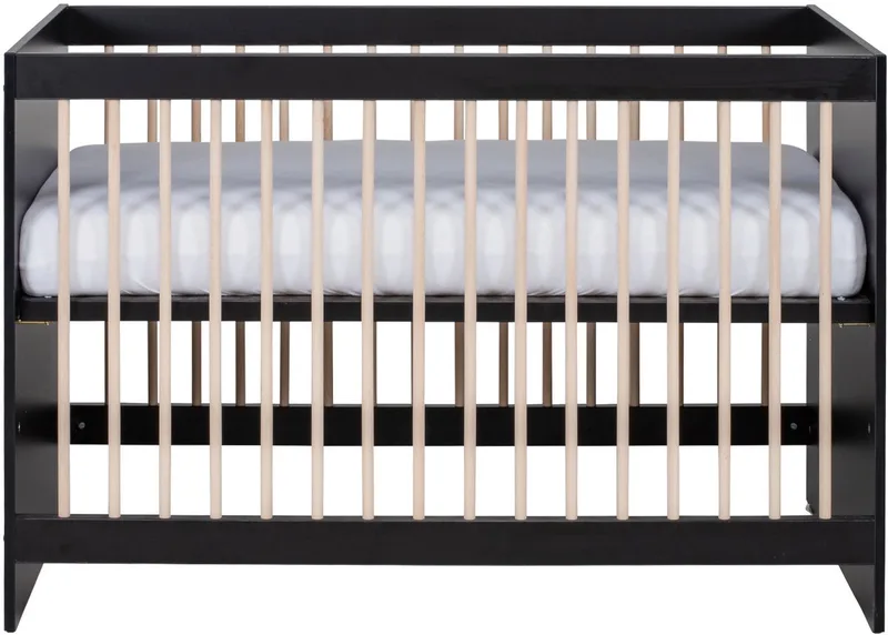 Nova Babybed Eiken 60 x 120 cm by Europe Baby in Zwart – product photo
