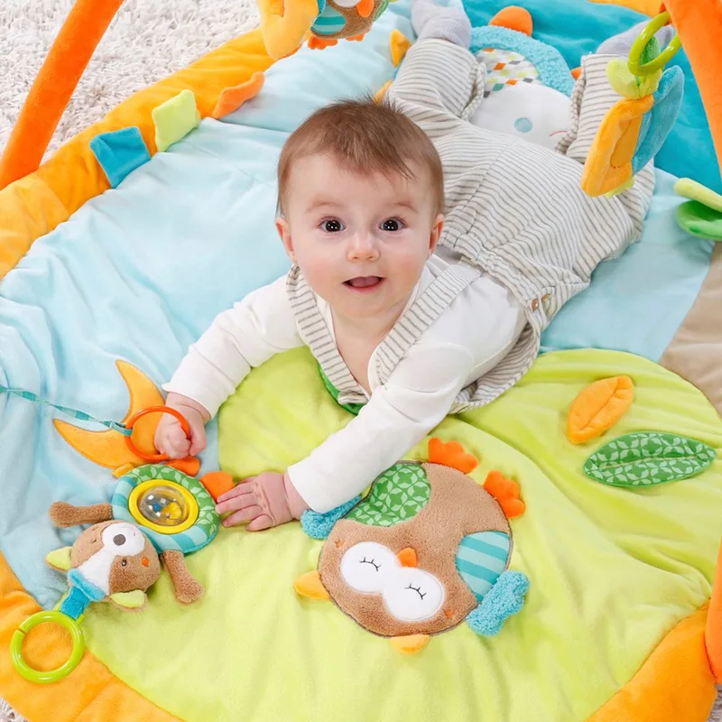Spielbogen mit 3-D-Activity-Decke Sleeping Forest by Fehn in Multicolour, 800 × 1050 mm – product photo 3 of 3