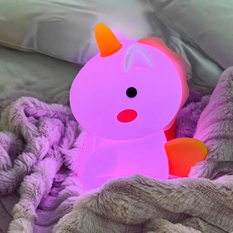 Nachtlicht Einhorn Emily från FH Lighting i Vit, 10,5 × 8 × 14 mm – produktbild 1 av 3