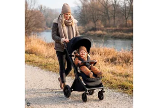 Babylammfell Lammfelleinlage Protect 80x40 cm, Fillikid, für Kinderwagen und Buggies, mit Schmutzschutz im Fußbereich von Fillikid in Beige – Produktfoto 2 von 5