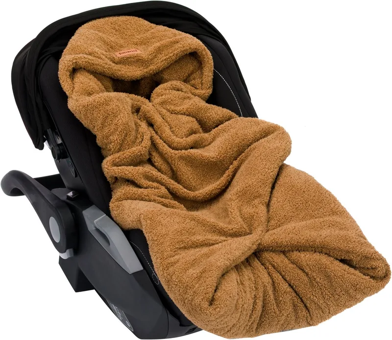 Einschlagdecke Dinara Teddyplüsch, Fillikid, für Autositz Gr. 0 oder Kinderwagen von Fillikid in Braun – Produktfoto 2 von 5