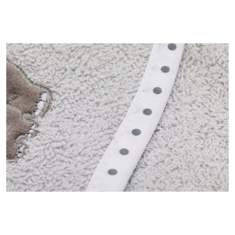 Kapuzenbadetuch 75x75 cm från Fillikid i Grå, 75 × 75 mm – produktbild 3 av 3
