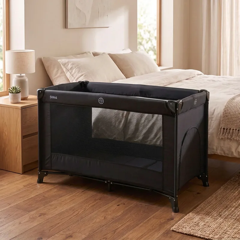 Reisebett Nizza by Fillikid in Black, 125 × 65 × 76 mm – product photo 1 of 3