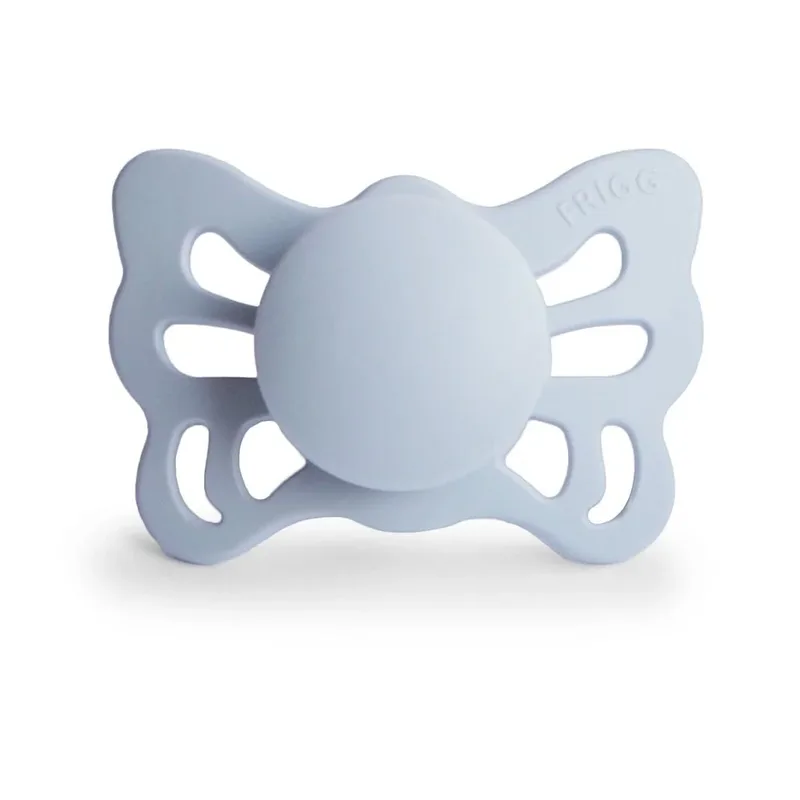 Fopspeen Butterfly anatomisch siliconen poederblauw (T1) T1 (0-6 maanden) van Frigg – productfoto