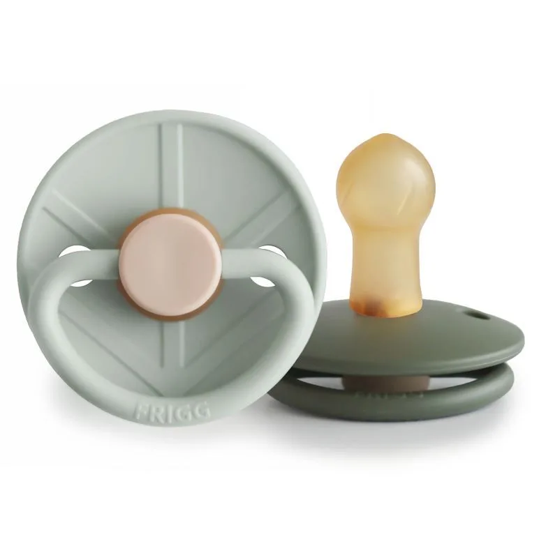 Fopspeen FRIGG Little Viking 0-6mnd Sage/Olive 2st van Frigg – productfoto