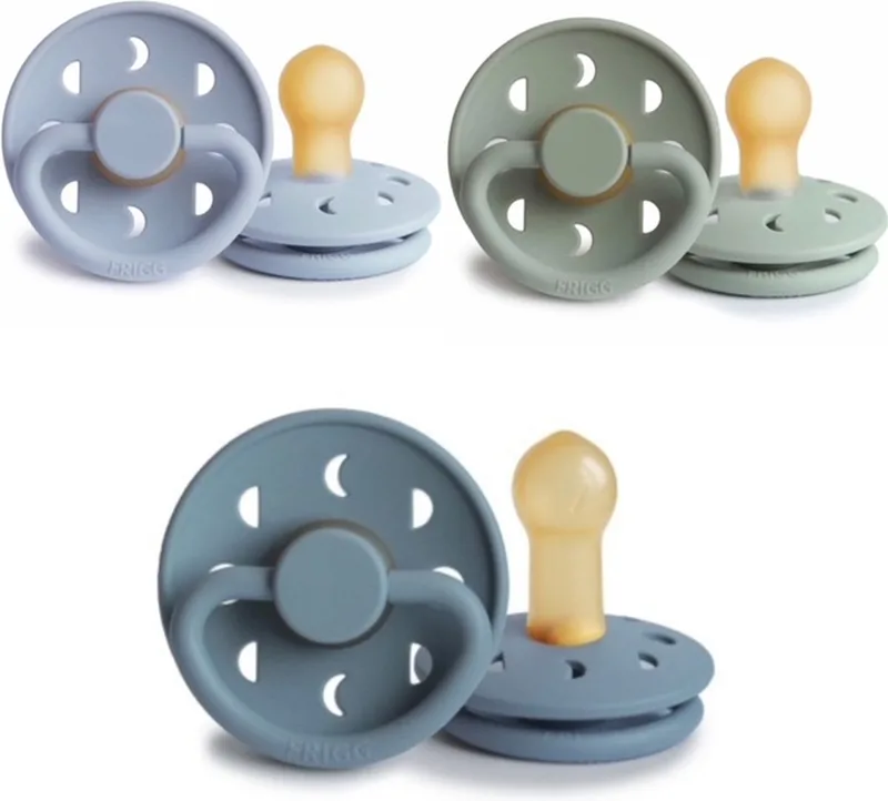 Moon Fopspeen set 3 stuks 0-6 maand maat 1 van Frigg in Sage, Powder Blue en Stone Blue – productfoto