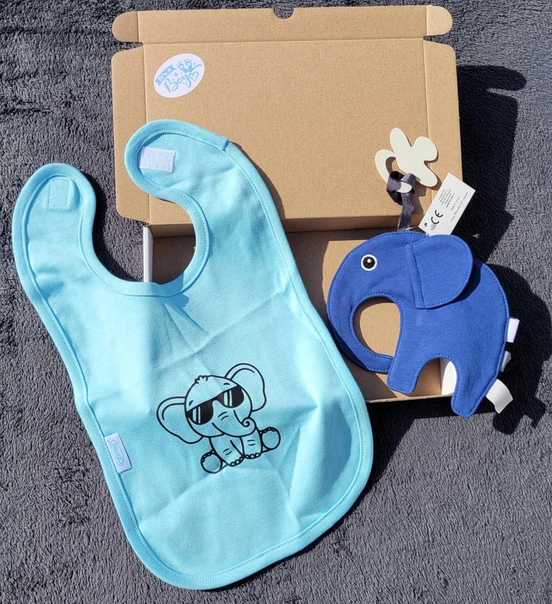 Kraamcadeau - olifant - slab - speendoekje van Funnies in Blauw – productfoto