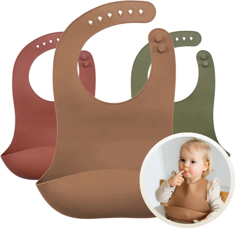 Siliconen Aardetinten Slab 3-Pack - Set van 3 Slabbetjes - Slabbers met Opvangbakje - 30 x 24cm - Zacht, Flexibel en Makkelijk Schoon te Maken - Verstelbare Pasvorm voor Baby’s en Peuters - Ideaal voor Voeden zonder Knoeien by Funnies in Color Mix – product photo