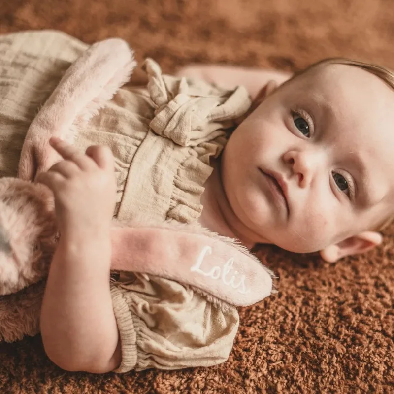 Konijn Richie Knuffel 28cm - Baby knuffel by Happy Horse in Oudroze – product photo 2 of 3