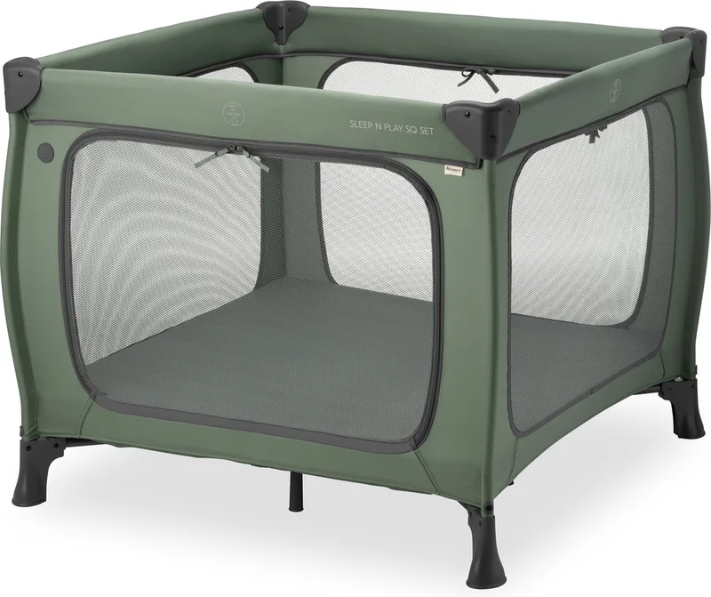 Sleep N Play SQ Set - Campingbedje - Extra grote doorgang van Hauck in Dark Green – productfoto