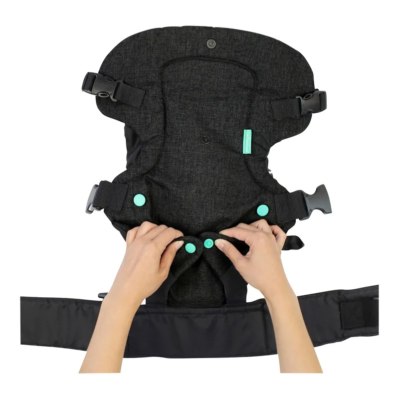 Babytrage Flip van Infantino in Zwart, 50 × 36 × 2,5 mm – productfoto 2 van 3