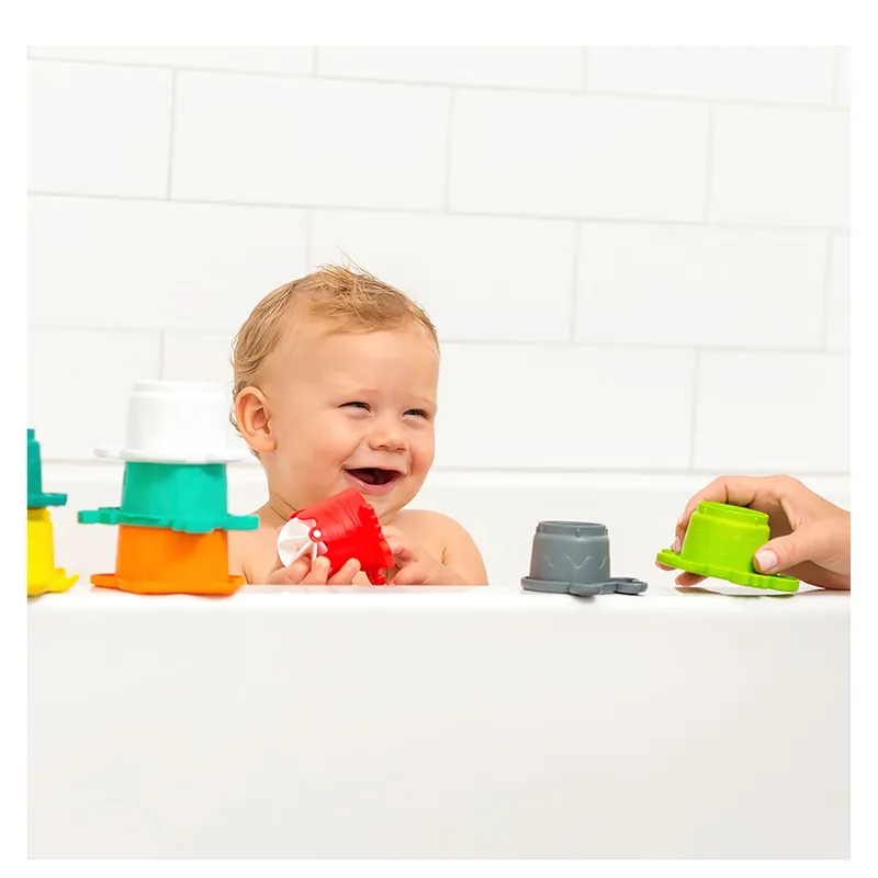 Badespielzeug-Set Splish & Splash 17-tlg. by Infantino in Multicolour, 31,8 × 11,4 × 21,9 mm – product photo 2 of 3