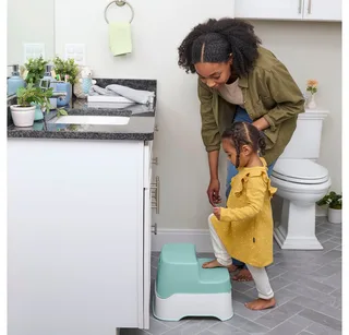 Zindelijkheidstrainer Prepare to Potty 3-in-1 System van Ingenuity in Groen, Wit – productfoto 3 van 5