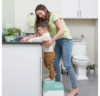 Zindelijkheidstrainer Prepare to Potty 3-in-1 System van Ingenuity in Groen, Wit – productfoto 2 van 5