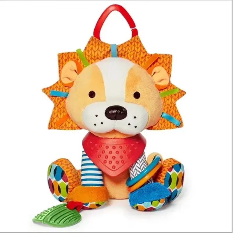 baby rammelaar leeuw - ontdek en leer leeuw - babyknuffel - sensomotorische knuffel - knisper speelgoed van Interbaby in Meerkleurig – productfoto