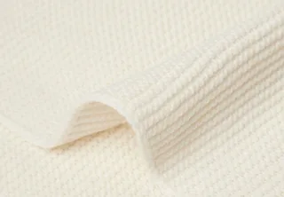 Deken Ledikant 100x150cm de Jollein en Basic Knit Ivory – photo produit 2 sur 4