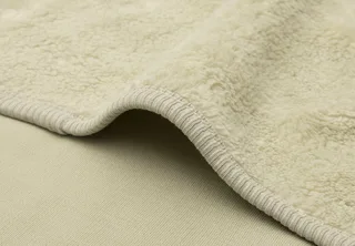 Deken Wieg 75x100cm Basic Sherpa/Jersey från Jollein i Soft Matcha – produktbild 3 av 4