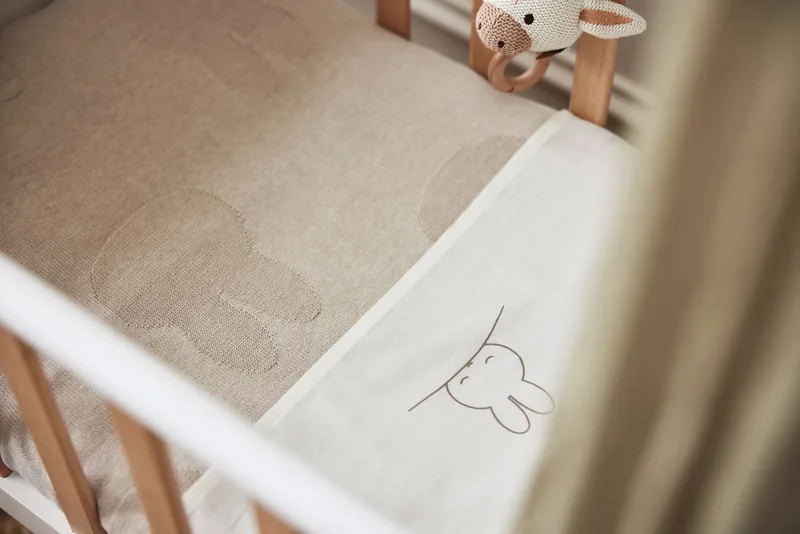 Deken Wieg 75x100cm Miffy Nougat/Coral Fleece by Jollein in Nougat, Coral fleece – product photo 3 of 4