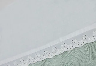 Laken Wieg 75x100cm by Jollein in Lace Ivory – product photo 2 of 4