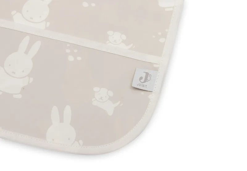 x Nijntje Slab Waterproof Met Mouw Miffy&Snuffy fra Jollein i Nougat – produktbillede 3 af 4