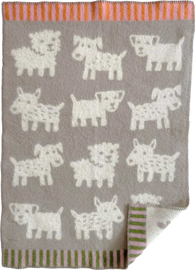 Wiegdeken 100% eco wol- beige - Voff -hond - 65x90cm fra Klippan i Beige met vrolijke rand – produktbillede