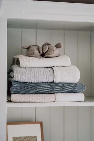 Deken Ledikant Koeka Rivoli Teddy Stone fra Koeka – produktbillede 3 af 3
