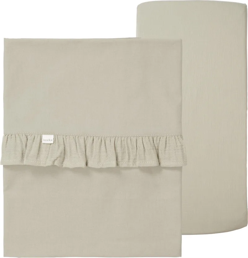 ledikantlaken en hoeslaken set ruffle Faro sage One Size by Koeka in Light green – product photo