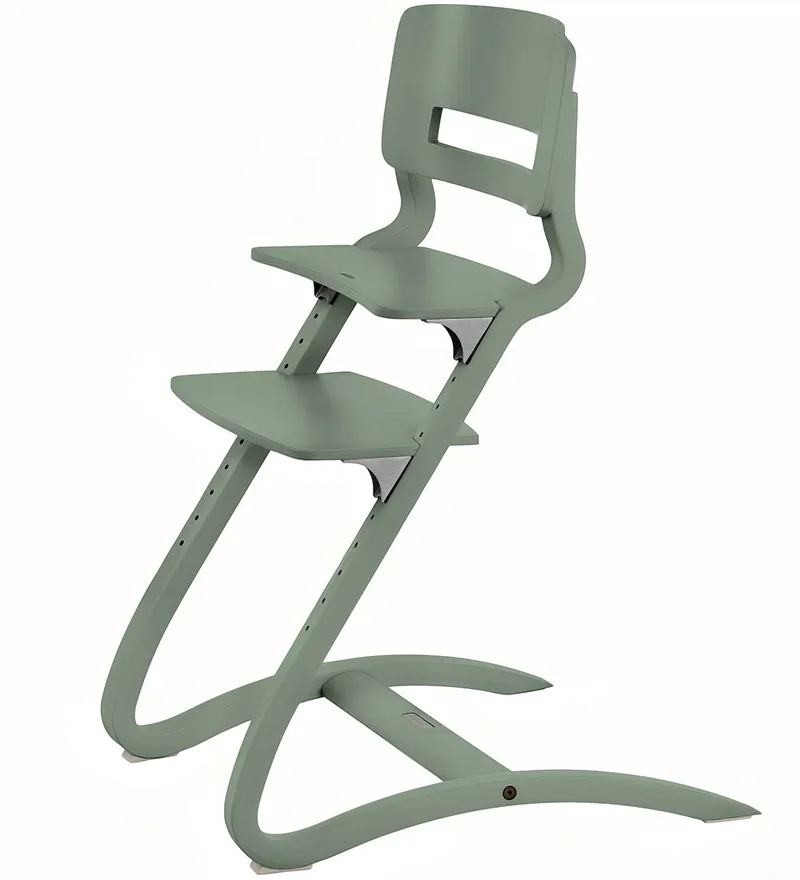 Louie Kinderstoel - Zonder Kledinghanger - Sage Green - Leander - OneSize - Kinderstoelen van Leander – productfoto