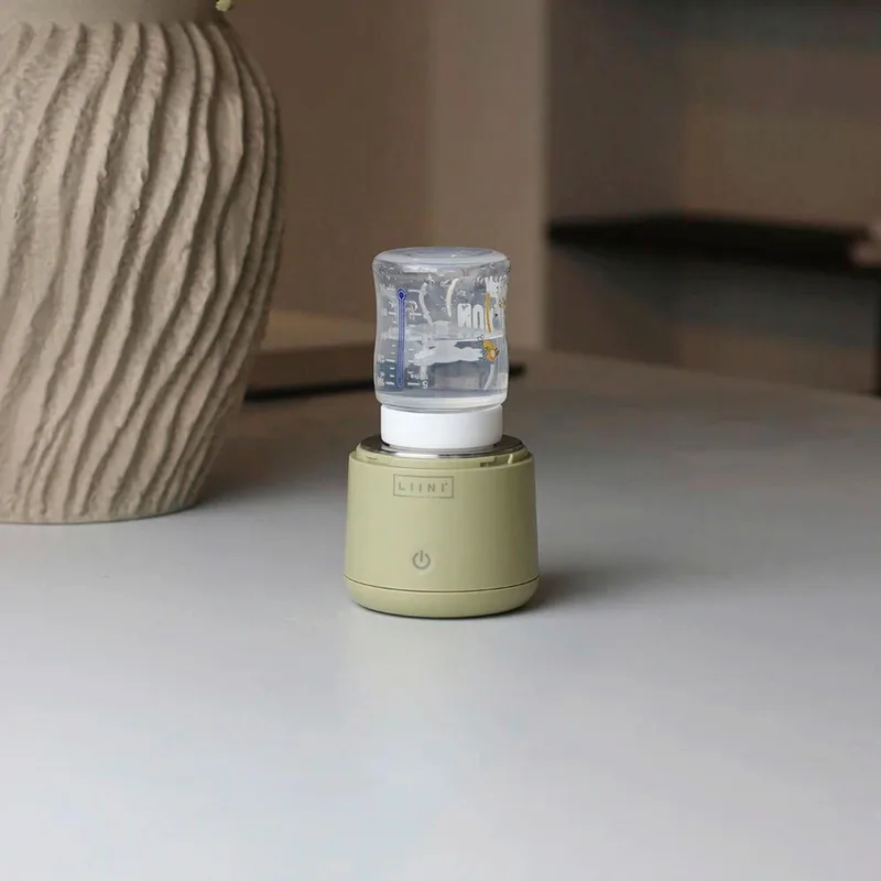 Flaschenwärmer 3.0 van liini in Oliv, 13,6 × 13,6 × 9,9 mm – productfoto