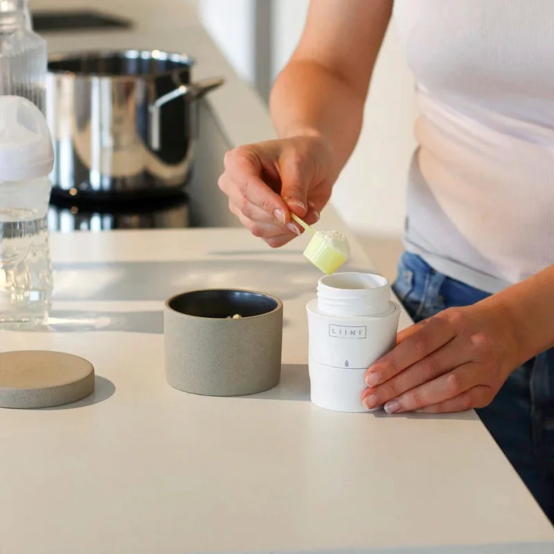 Milchpulveraufsatz für Philips Avent Flaschen fra liini i Hvid, 9 × 11 × 19 mm – produktbillede 2 af 2